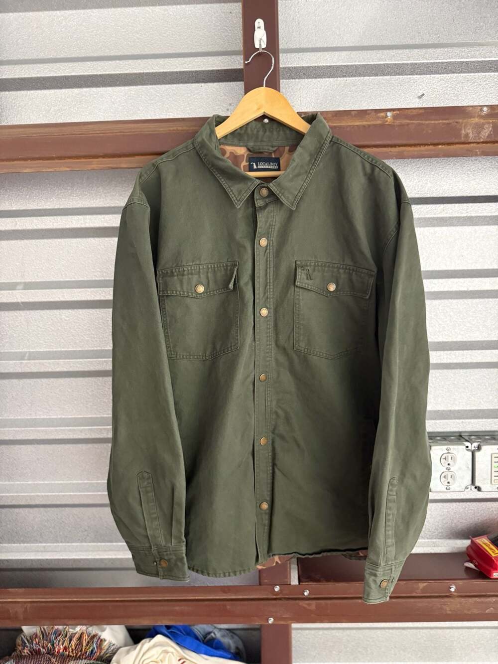 Local Boy Outfitters Men's Olive Green Duck Canvas Field Shirt Jacket with Camo